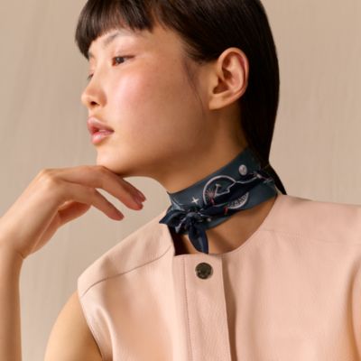 カレ 70 《アイ・ライク・フラワーズ》 - ブルー | Hermès - エルメス